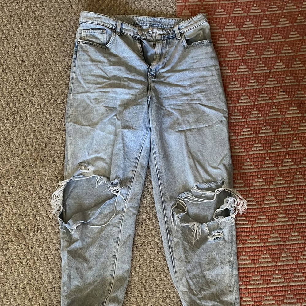 Ripped Jeans